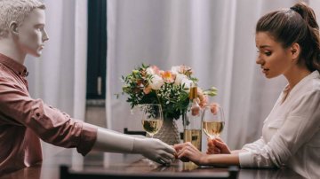 8 Signs That Indicate You Are Suffering A One-sided Relationship