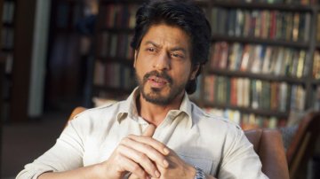Shah Rukh Khan Still Keeps Mum On His Donation Plan, His Fans Try To Explain It Away