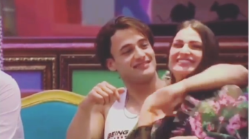 Himanshi Khurana Slams Brother Of Asim Riaz