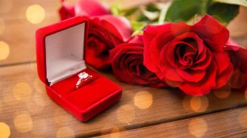 Should You Say Yes To A Cliché Valentine's Proposal?