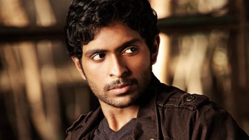 Vikram Prabhu To Headline 'Paayum Oli Nee Yenakku'