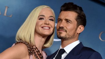 Happy Ending For On-Off Relationship Of Katy Perry & Orlando Bloom As She's Expecting Their First Child