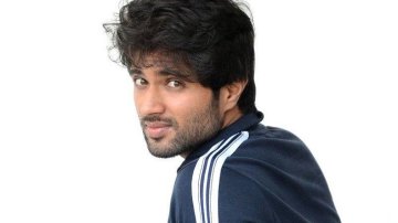 Vijay Deverakonda To Collaborate With Karuna Kumar?