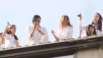 Bollywood Shows Support To Janta Curfew With Claps And Bells, Deepika Padukone, Malaika Arora, Amitabh Bachan And Many Others