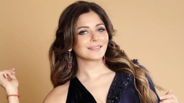 SHOCK – Kanika Kapoor Came In Contact With 162 People, Including One Politician