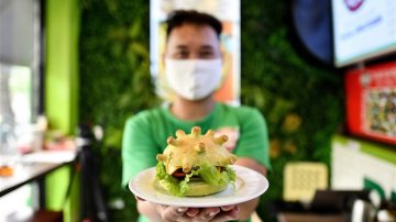 Coronavirus To Eat: A Chef In Hanoi Makes Coronavirus Burger For Those Who Feel Scared