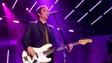 Singer Adam Schlesinger Passes Away Due To Coronavirus At 52