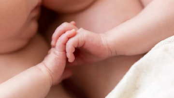 Twins Baby Born Amid Lockdown, Parents Named Them Corona And Covid