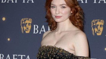 These Sexy Photos Of “Love Wedding Repeat” Female Cast Will Make You Watch It Right Now!