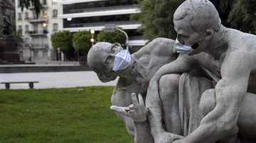 Statues Wear Mask To Prevent Coronavirus, Why Don't You?