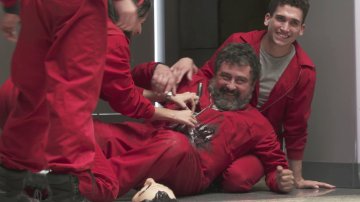 Money Heist Behind The Scenes – Unseen Moments Of The Gang