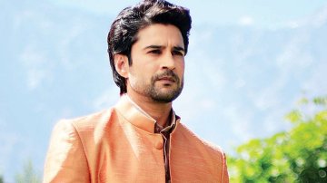 Rajeev Khandelwal Says Casting Couch Is Not Rape! Do You Agree?
