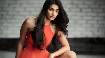 Pooja Hegde & Akhil Akkineni’s “Most Eligible Bachelor” Postponed Due To Coronavirus
