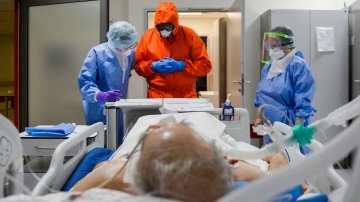 70-year-old Patient Woke Up To 181-Page Hospital Bill Of $1.1 Million For Covid-19 Treatment