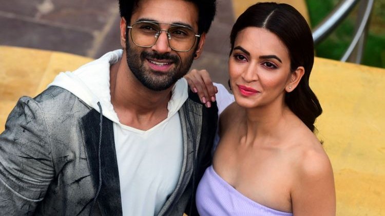 Top 7 Unlucky Bollywood Actors Who Lost Their Careers To Silly Mistakes