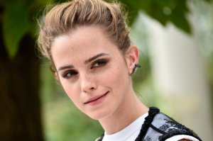 Emma Watson Circle Paris Photocall Hotel Le Bj6nyn
