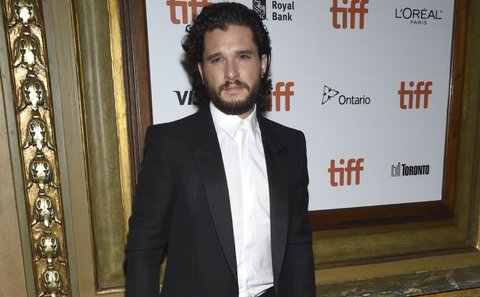 Kit Harington attends the premiere for 