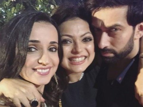 Sanaya Irani & Drashti Dhami Approached For Ishqbaaz