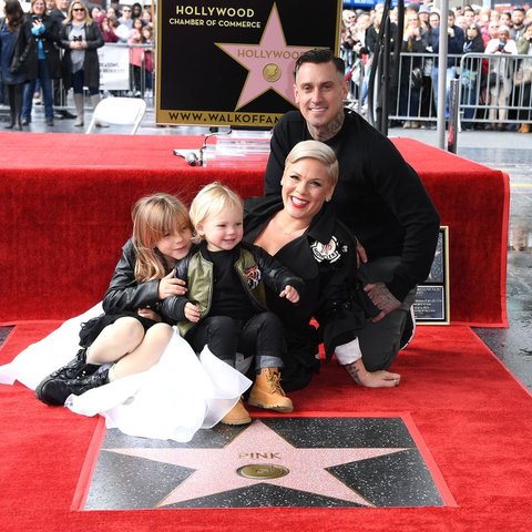 Pink And Carey Hart Pose As Pink Is Honored With A