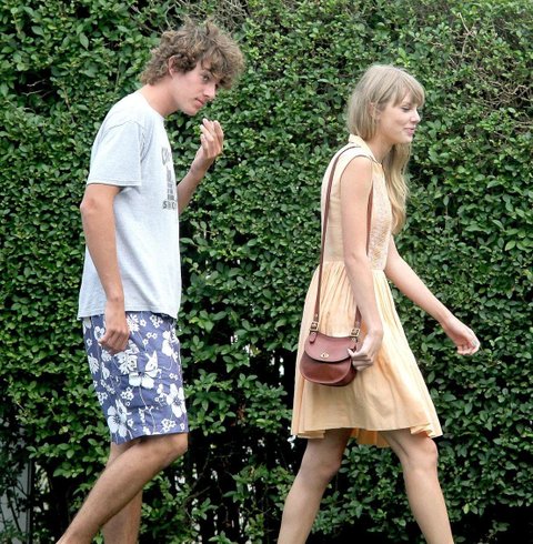 Taylor Swift And Conor Kennedy Jpeg 981251188