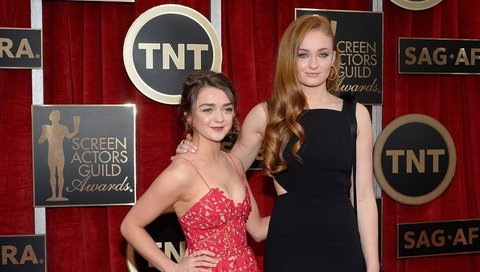 Sophie Turner Maisie Williams Friendship Was Destr