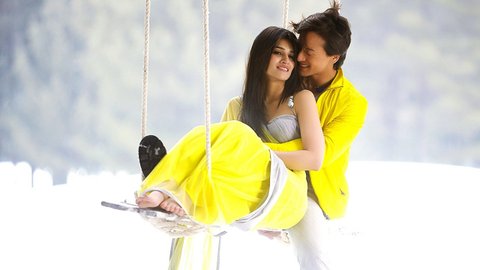 Tiger Shroff Kriti Sanon Starnabe