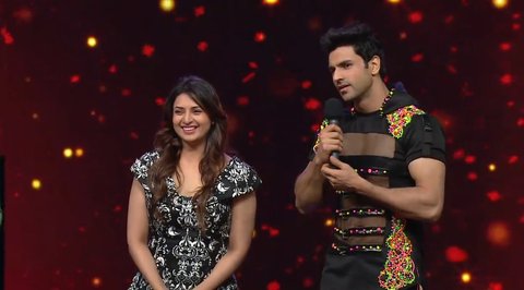 Divyanka Tripathi And Vivek Dahiya In Nach Baliye