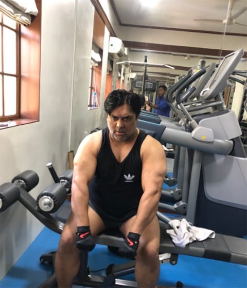 Ram Kapoor Working Out 80b377dd5fde40d134c4fc36020