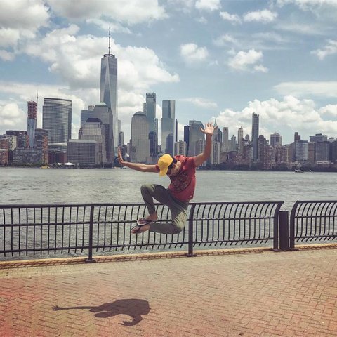 Vicky Kaushal Jumps