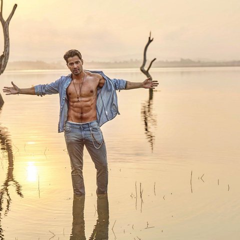 Varun Dhawan