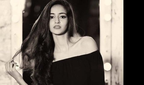 Ananya Pandey Biography Family Age Hobbies Movies