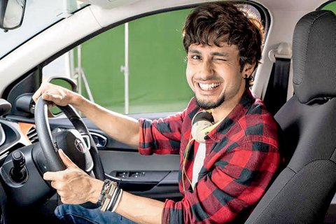 Amol Parashar 17