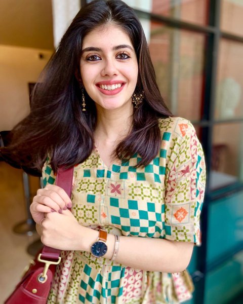 Sanjana Sanghi