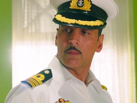 Akshay Kumar Rustom Playing An Honourable Murderer