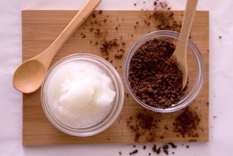 Coffee Grounds And Coconut Oil F554