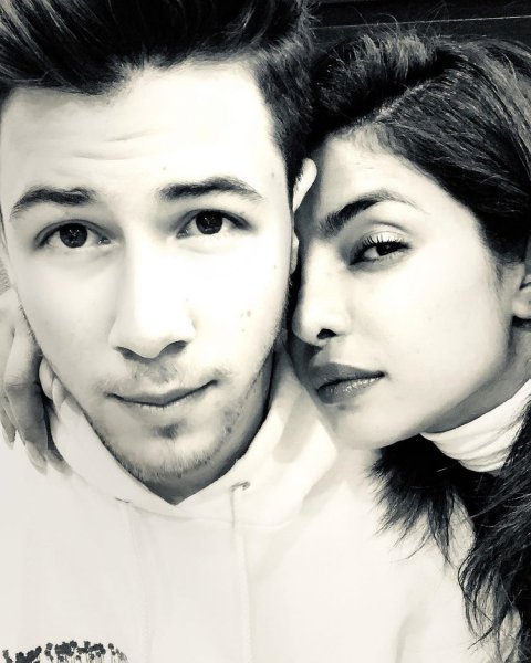 Nick Priyanka 2 D5fe