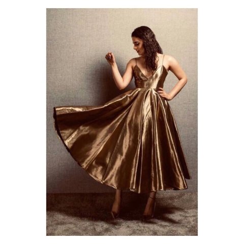 Radhika Madan 1 9c4a