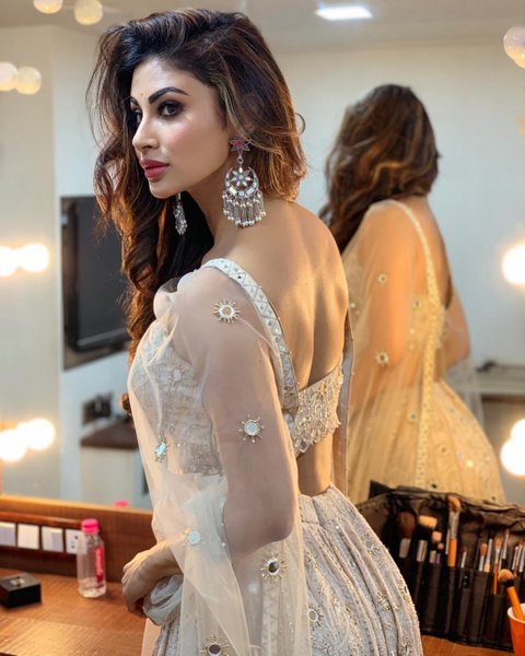Mouni Roy's Beauty Evolution Over Time: Be Ready To Get Surprised -  