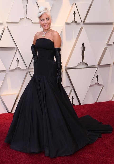 Most Memorable Oscar Dresses Of The Decade 16 1 1