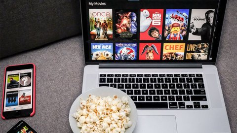 where can i download free movies to my laptop
