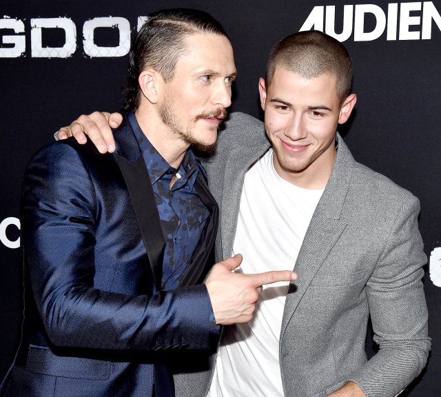 Jonathan Tucker Nick Jonas 5237271c 2a3b 48b4 B9fc