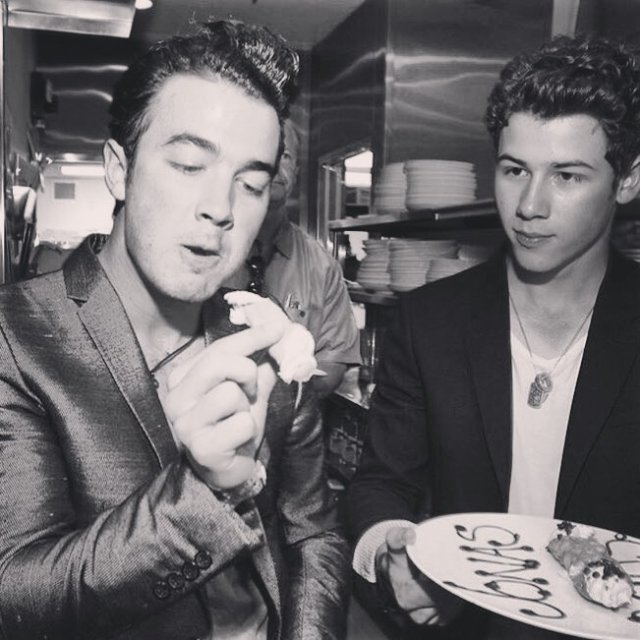 14736321 336516720041239 8868035124575338496 N