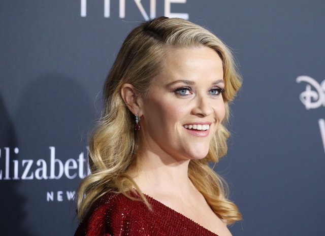 Reporter Givesreese Witherspoon Legally Blonde Dis