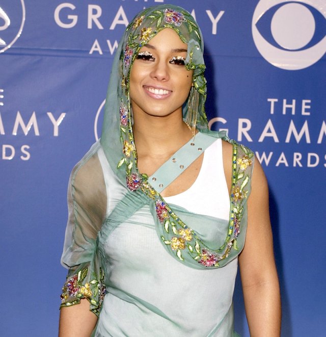 Alicia Keys Zoom 9d0faf4b C2de 49ce 8922 44537aed4