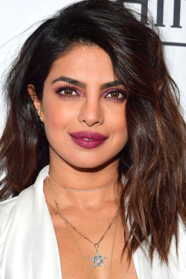 Priyanka-Chopra-Valentine-makeup-Ideas