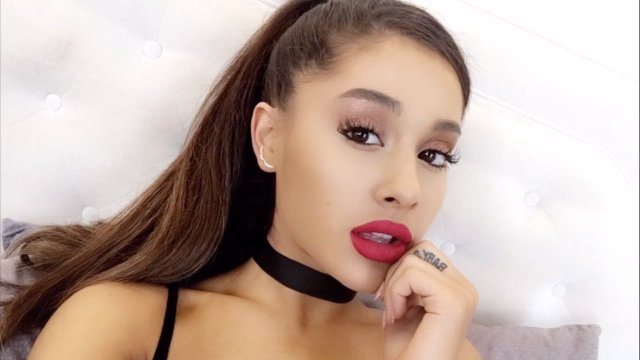 Who Has Most Beautiful Lips In The World | Lipstutorial.org