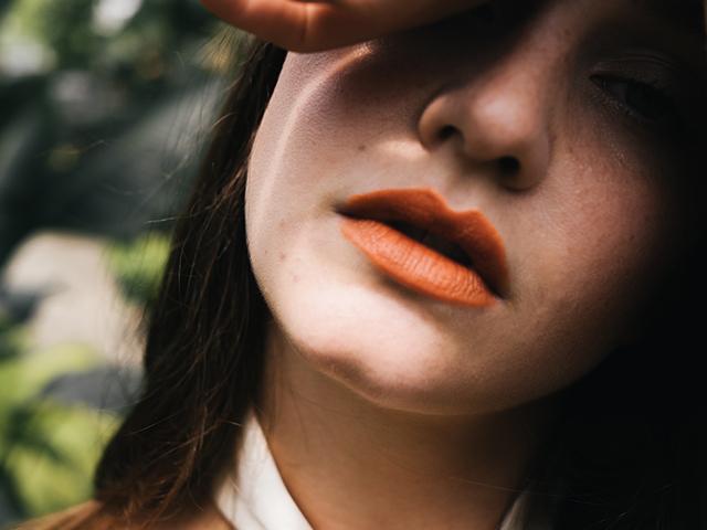 How To Tackle Facial Hair Removal Once and For All - Women's Health UK