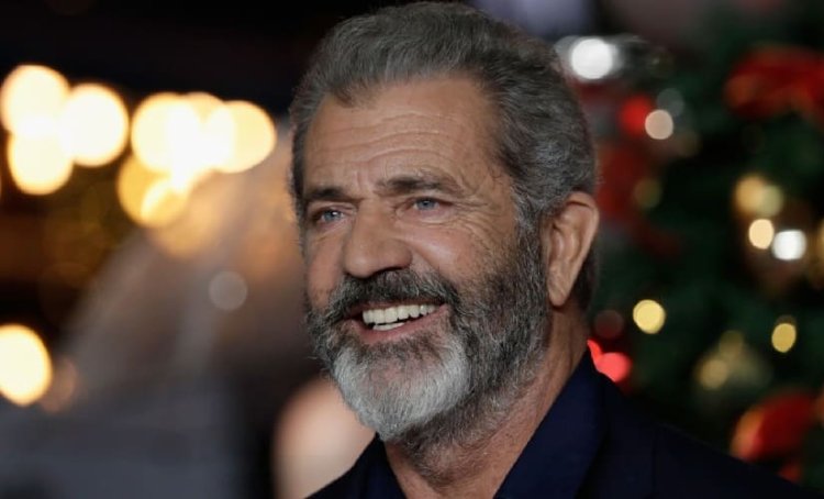 Mel Gibson. Twitter @DerangedRadio