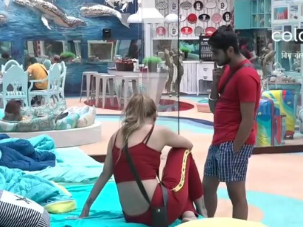 Jasleen & Deepak Argue
