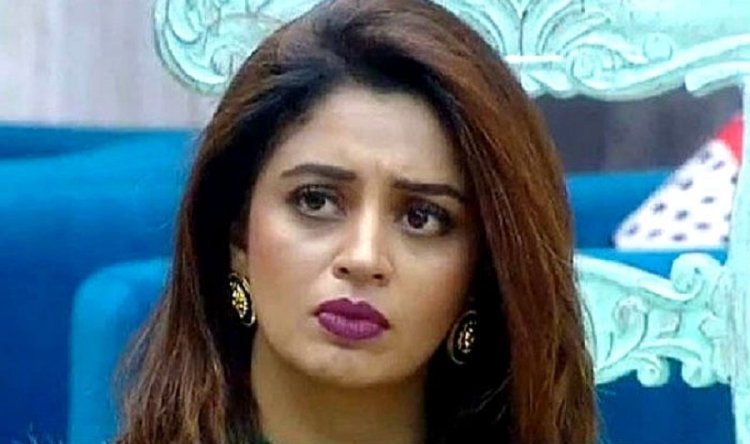 Nehha Pendse 4